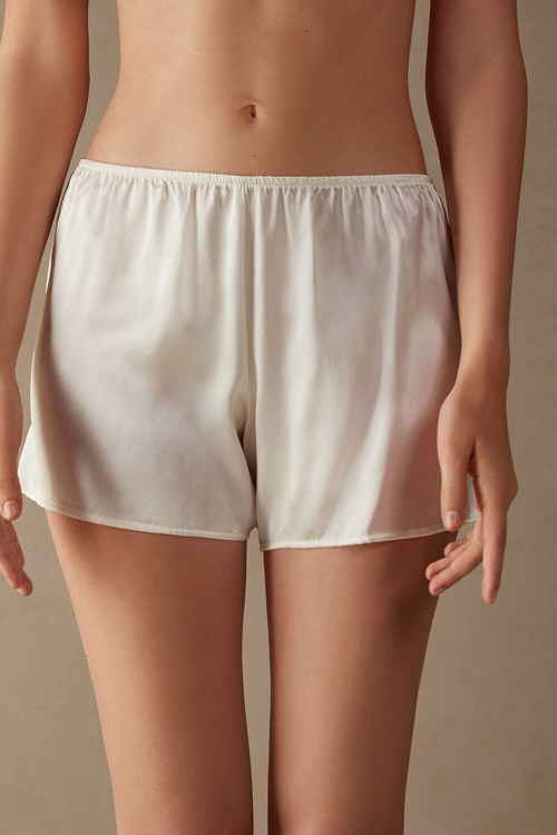 Intimissimi Smooth Silk-Satin Shorts Ivory - 2127 - Talc White | 1560FAHSZ