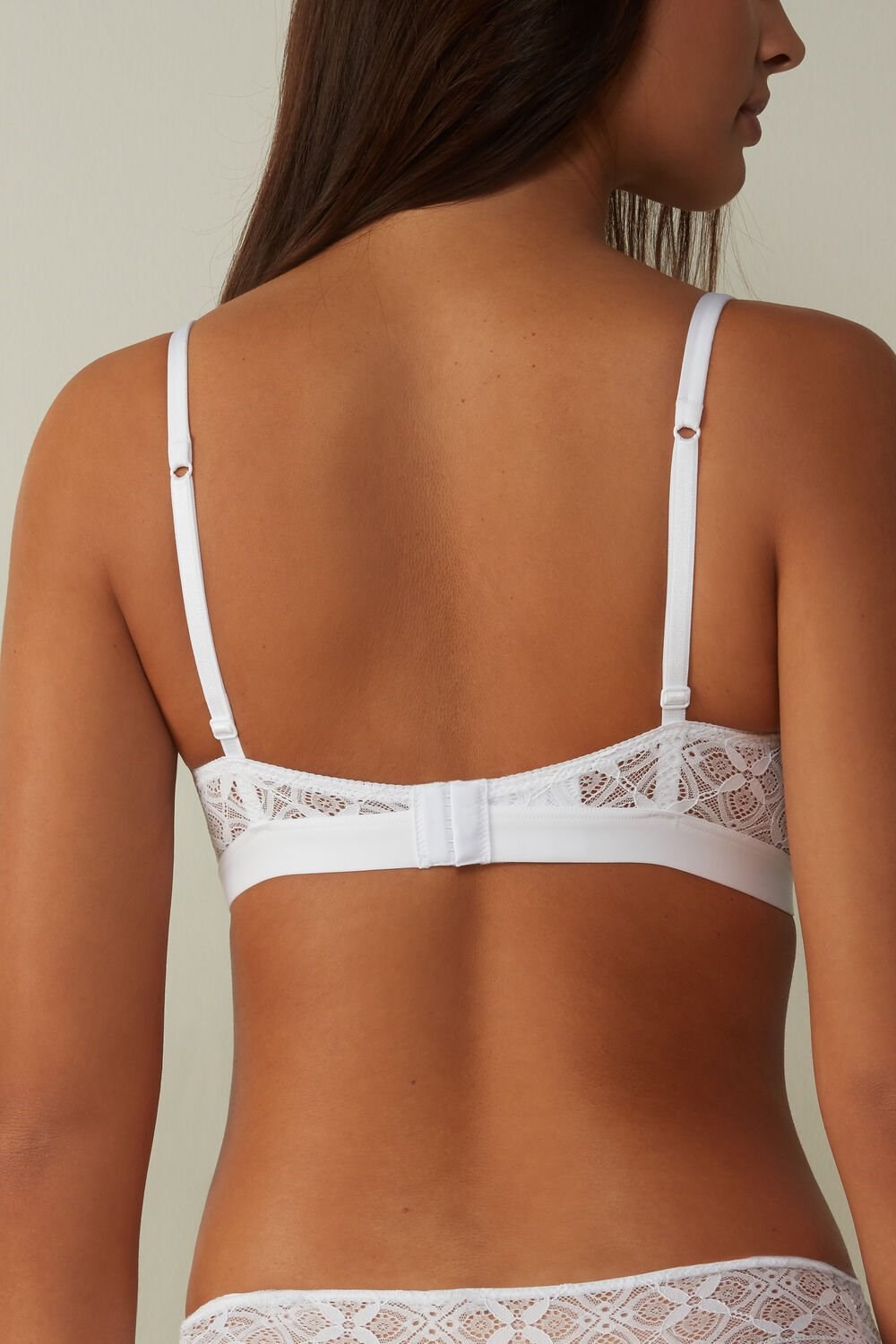 Intimissimi Emma Triangle Bra in Lace White - 001 - White | 6305DEMHV