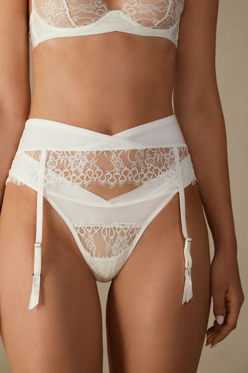 Intimissimi Eternal Love Garter Belt Ivory - 2127 - Talc White | 4756LTFUM