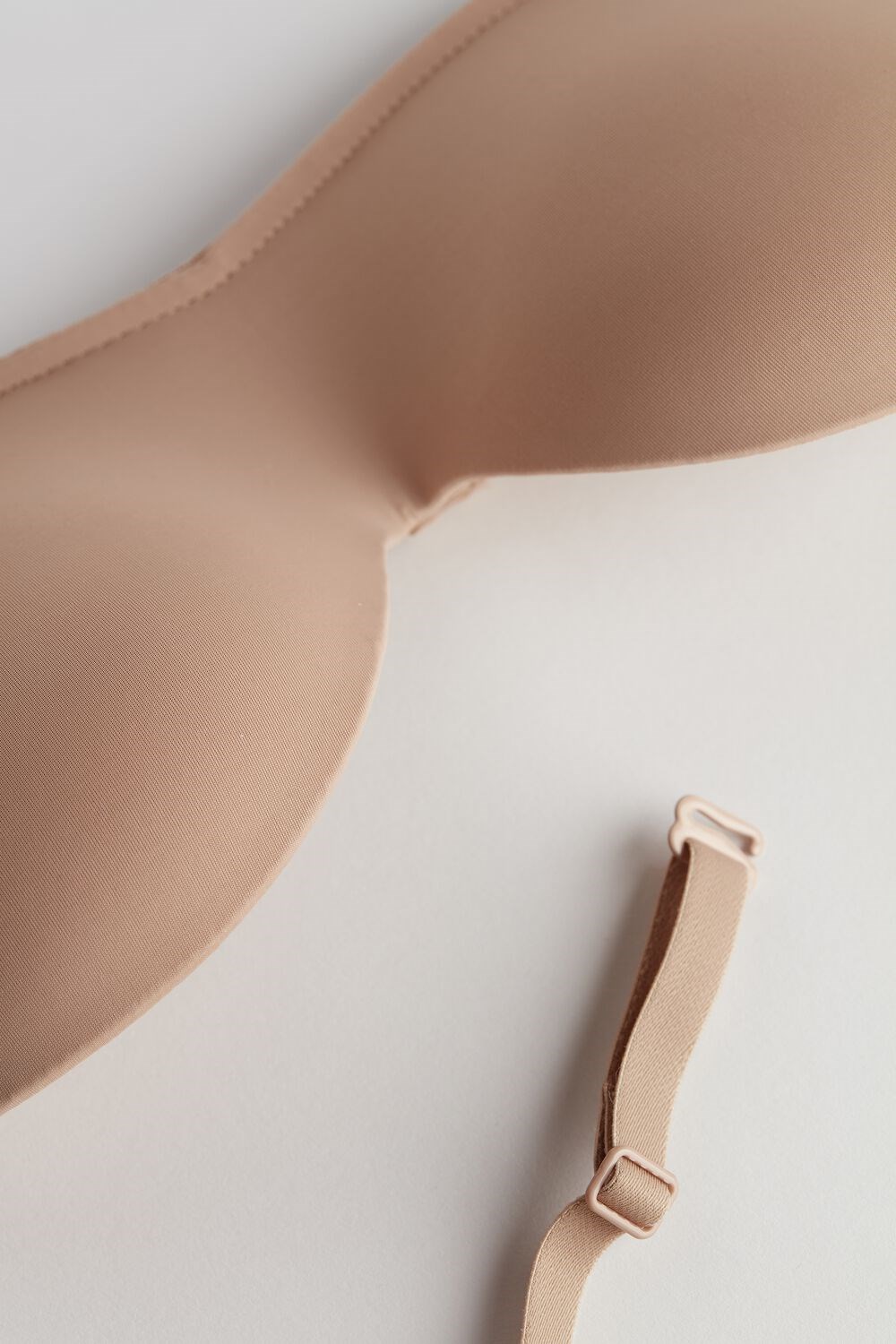 Intimissimi Gioia Bandeau Bra Natural - 044 - Soft Beige | 0123ZWHTM