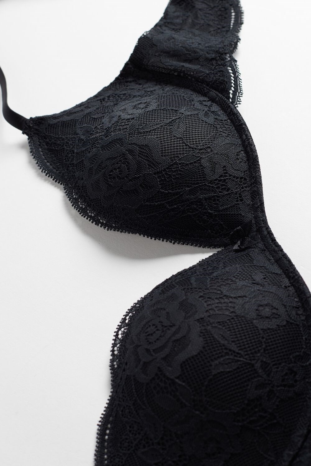 Intimissimi Gioia Lace Super Push-Up Bra Black - 019 - Black | 3462HRUXK