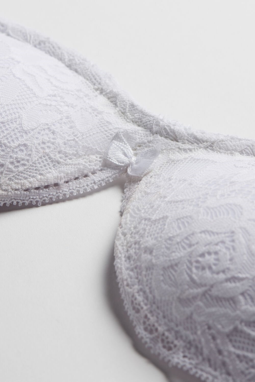 Intimissimi Gioia Lace Super Push-Up Bra White - 001 - White | 3826FBVDP