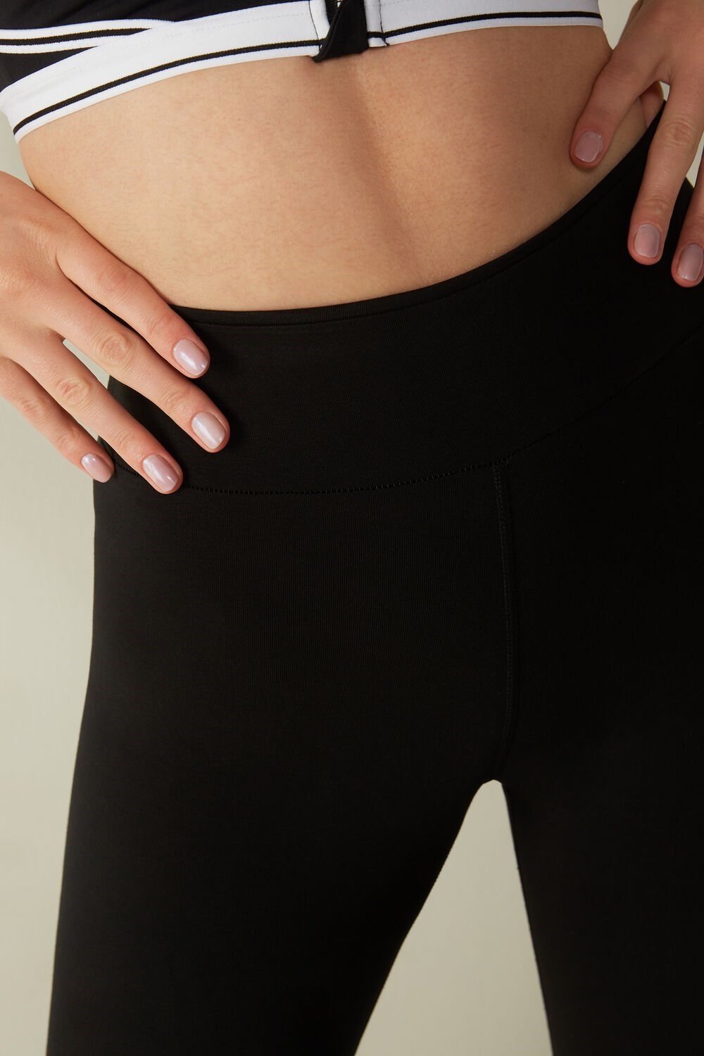 Intimissimi In Action Leggings in Organic Stretch Cotton Black - 019 - Black | 0148TAFRQ