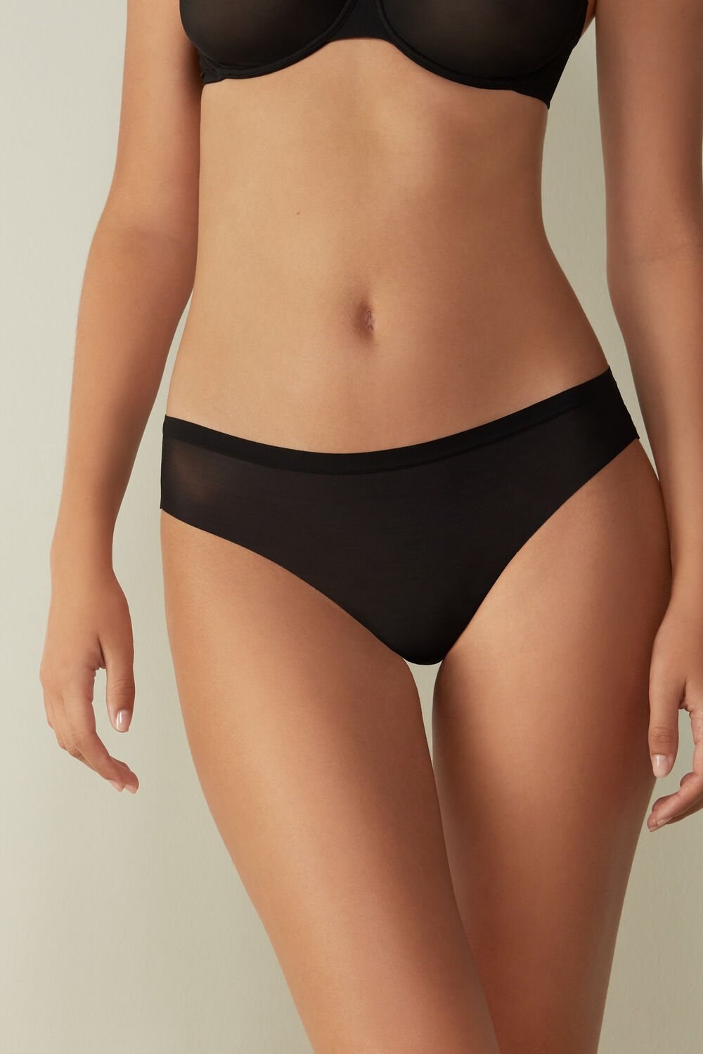 Intimissimi Invisible Touch Brazilian Panties Black - 019 - Black | 1269QBJIX