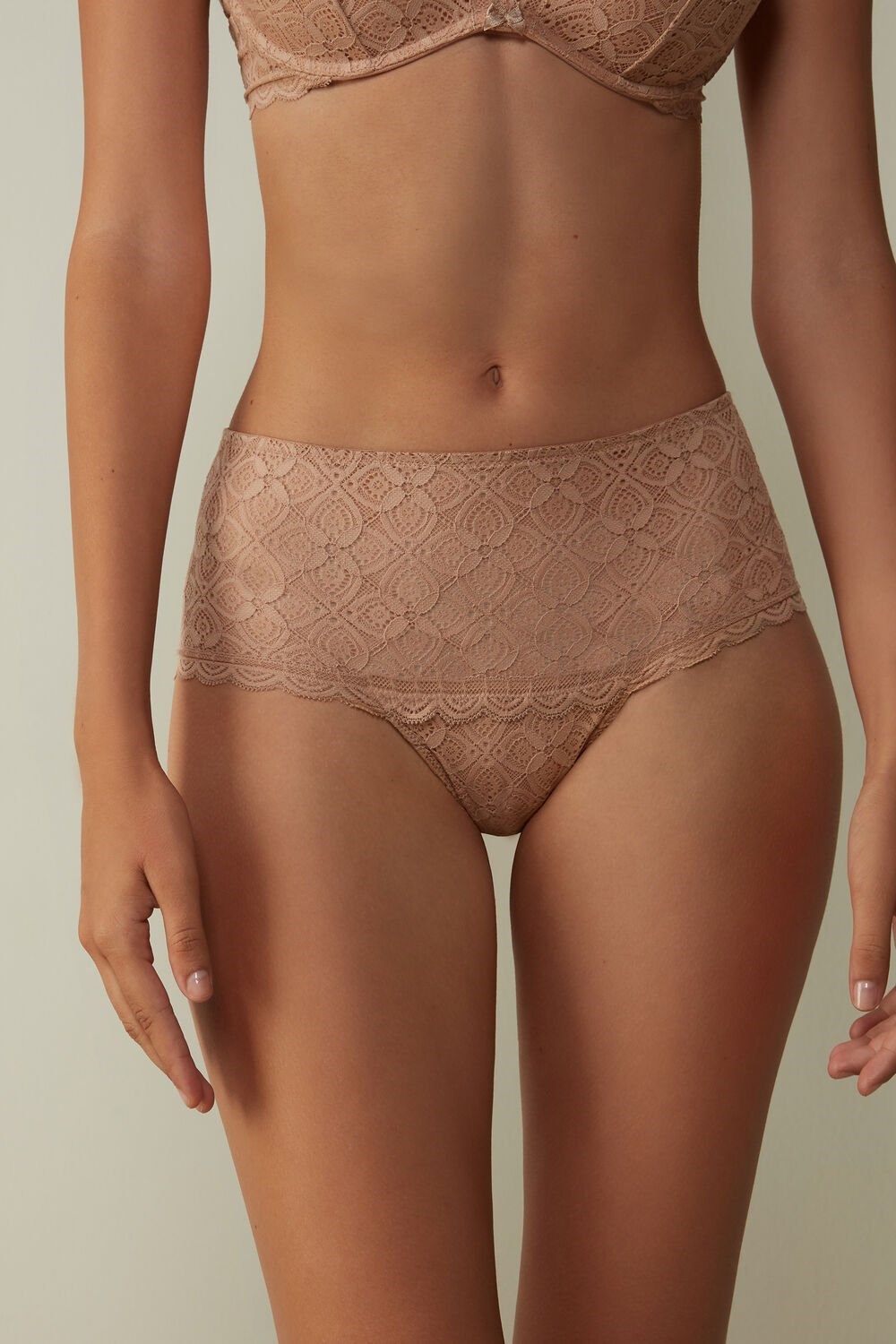 Intimissimi Lace Hipster Natural - 044 - Soft Beige | 3671XLBRK