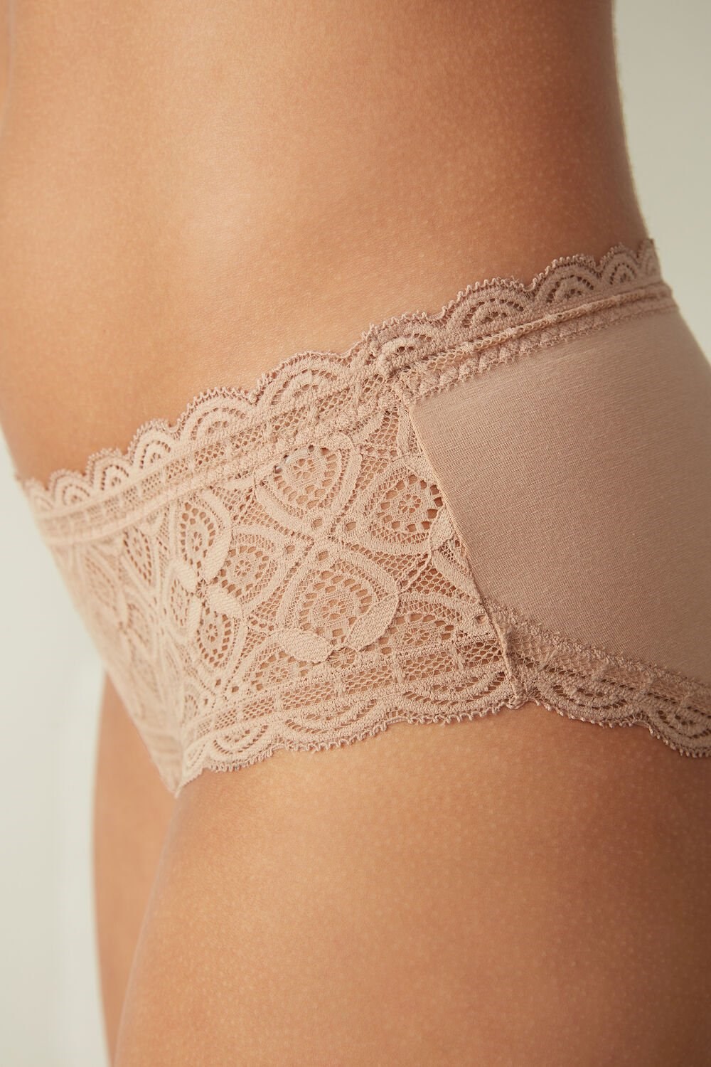 Intimissimi Lace and Cotton High Rise Panties Natural - 044 - Soft Beige | 0392PKLXM