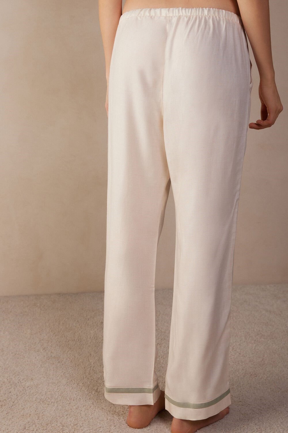 Intimissimi Lost in Fields Full Length Pants in Plain-weave Modal White - 230j - Heather Vanilla Ivory | 8290OZGMR