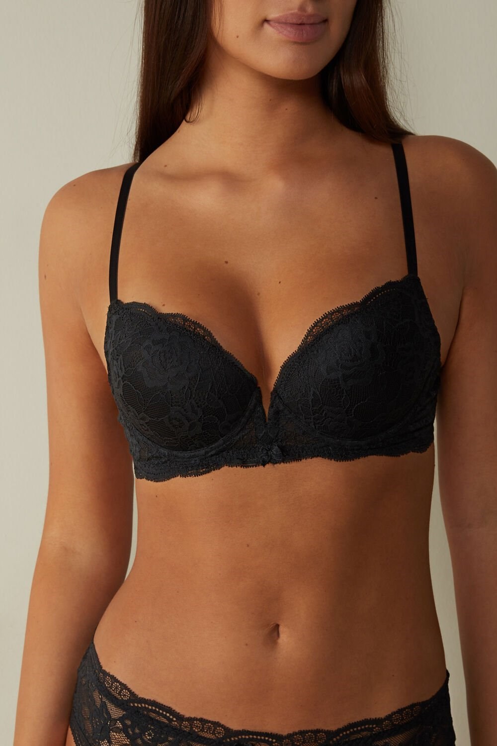 Intimissimi Mia Lace Super Push-Up Bra Black - 019 - Black | 8475VULXP