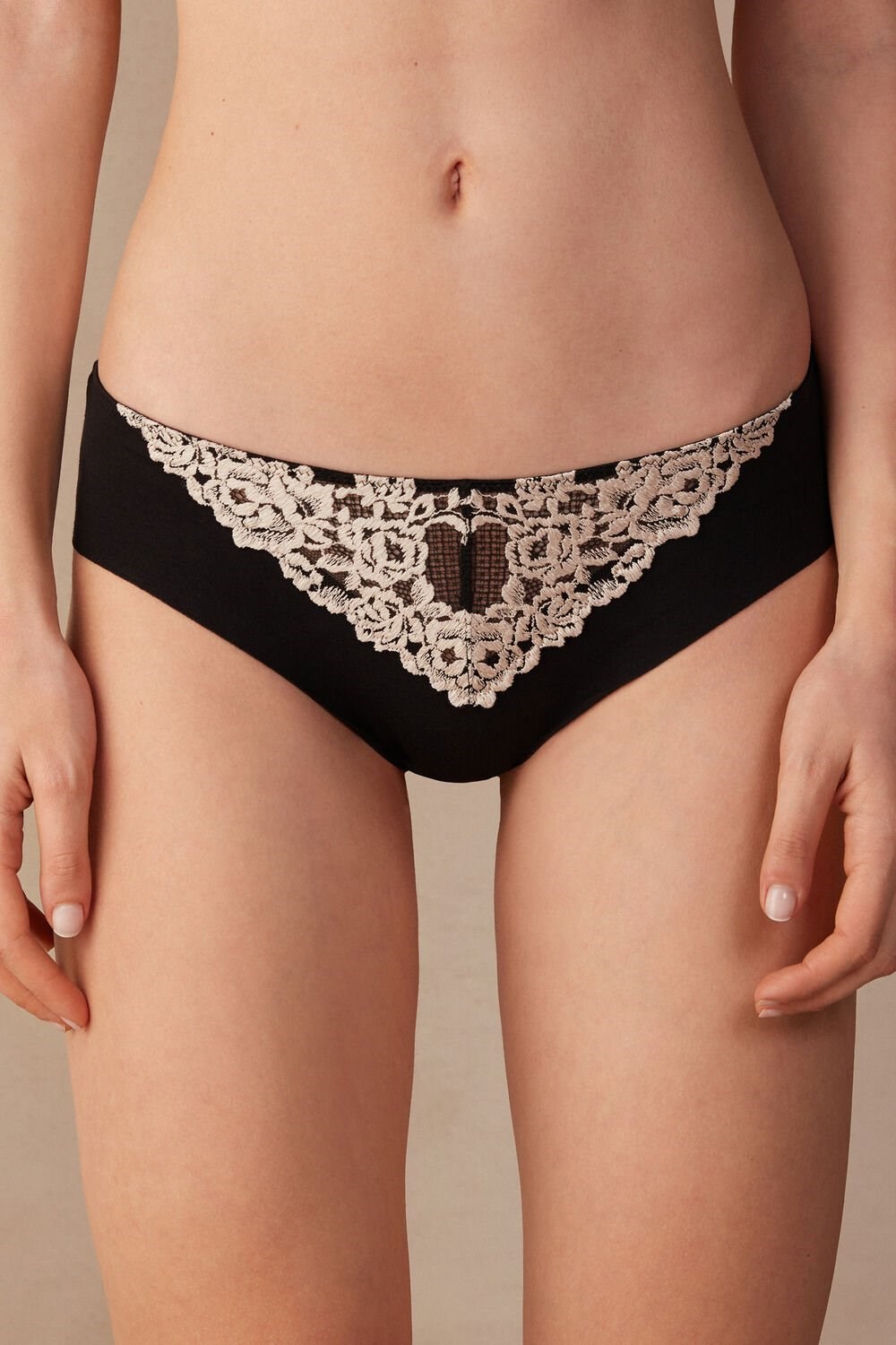 Intimissimi Pretty Flowers Seamless Cotton Panties Multicolor - 9887 - Black / Ivory | 1603ZTJLH