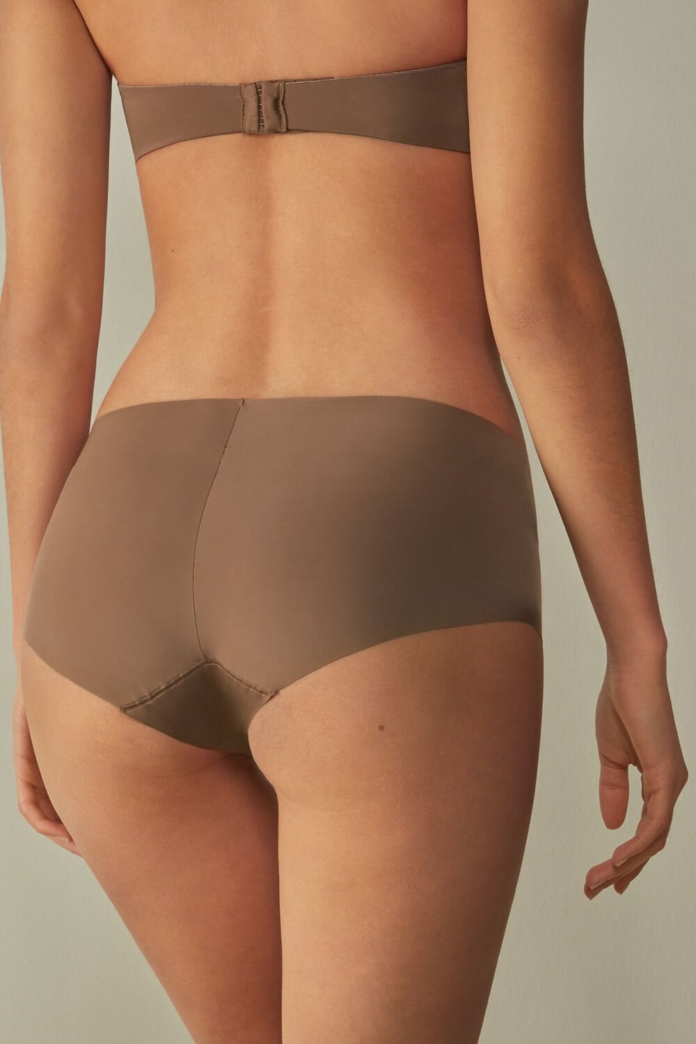 Intimissimi Seamless Microfiber Hipster Natural - 502i - Dark Beige | 8569QNUGA