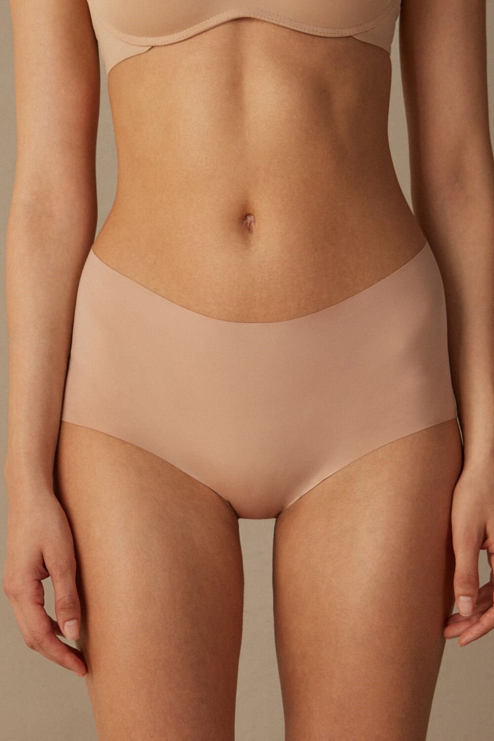 Intimissimi Seamless Microfiber Hipster Natural - 044 - Soft Beige | 9253ZQSCA