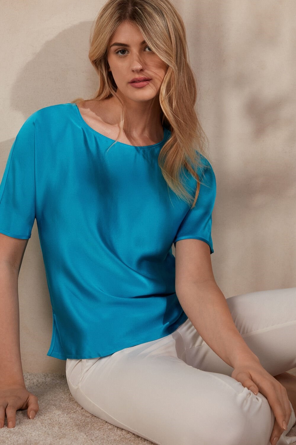 Intimissimi Short Sleeve Silk and Modal Top Blue - 210j - Digital Turquoise | 4263XAVGN