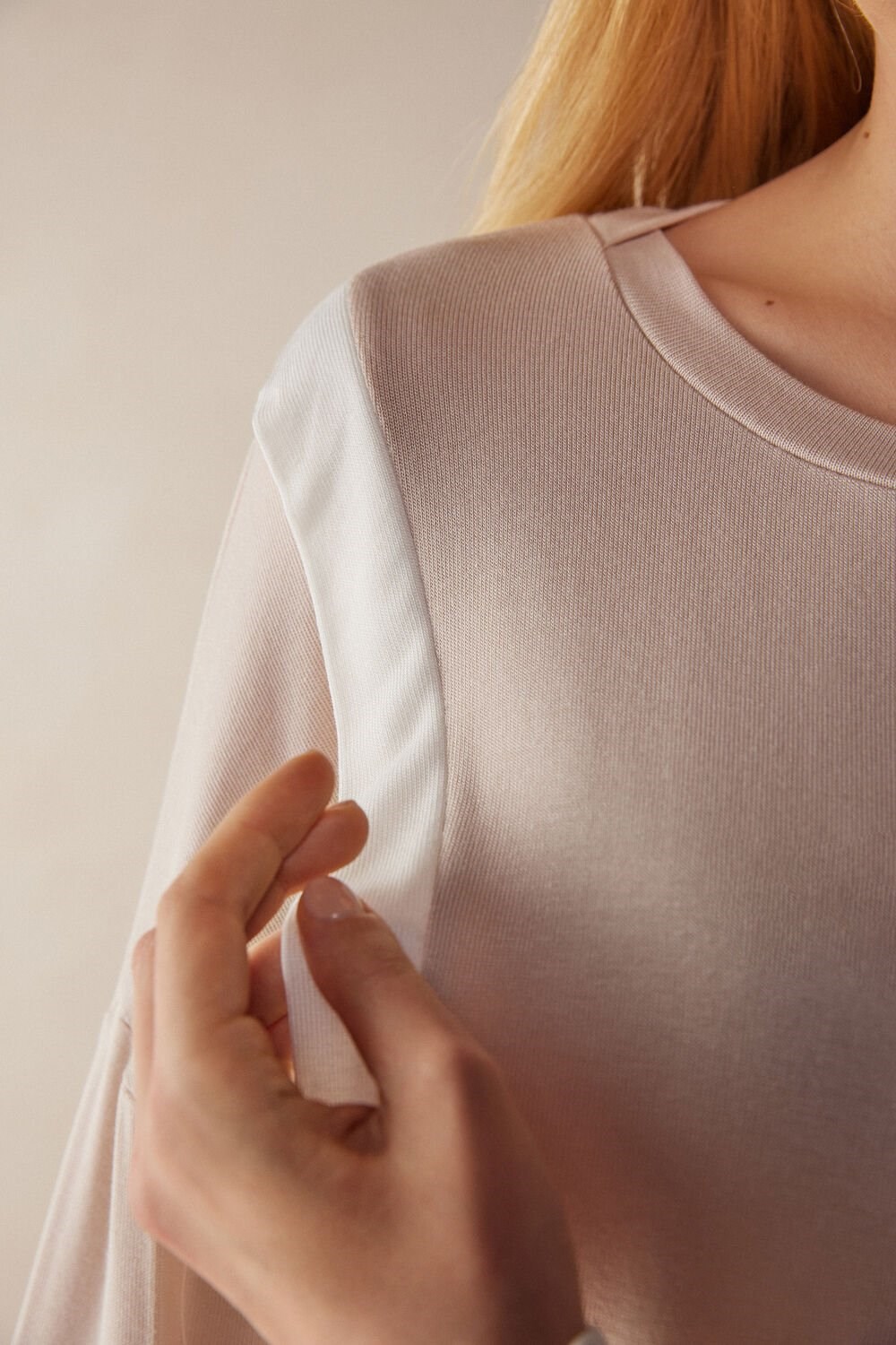 Intimissimi Simple Elegance Long Sleeve Top in Modal Pale Pink - 227j - Silk Pink / Talc White | 1650WKUNV