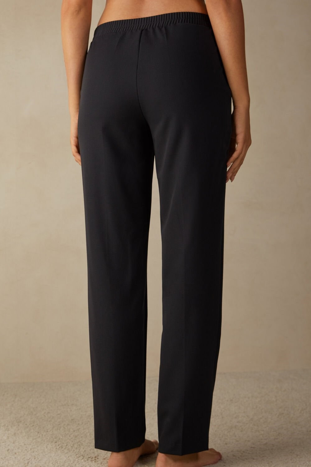 Intimissimi Straight Cut Pants with Pockets Black - 019 - Black | 7982IYMRS