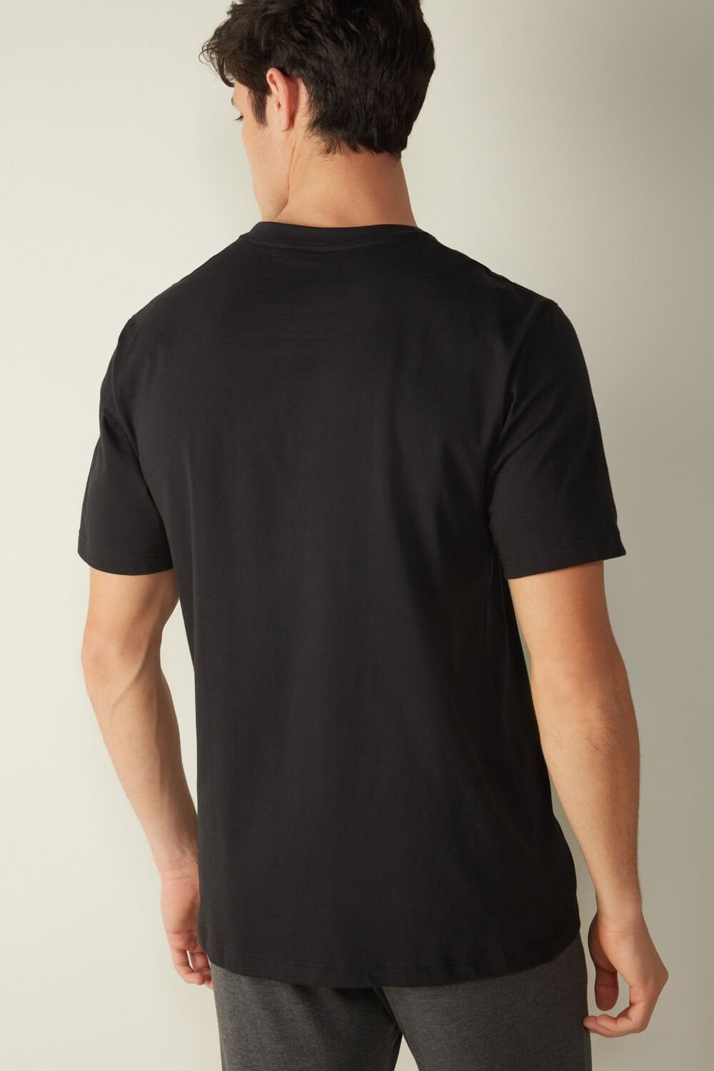 Intimissimi T-shirt in Cotton Jersey Black - 019 - Black | 9365EHKOY