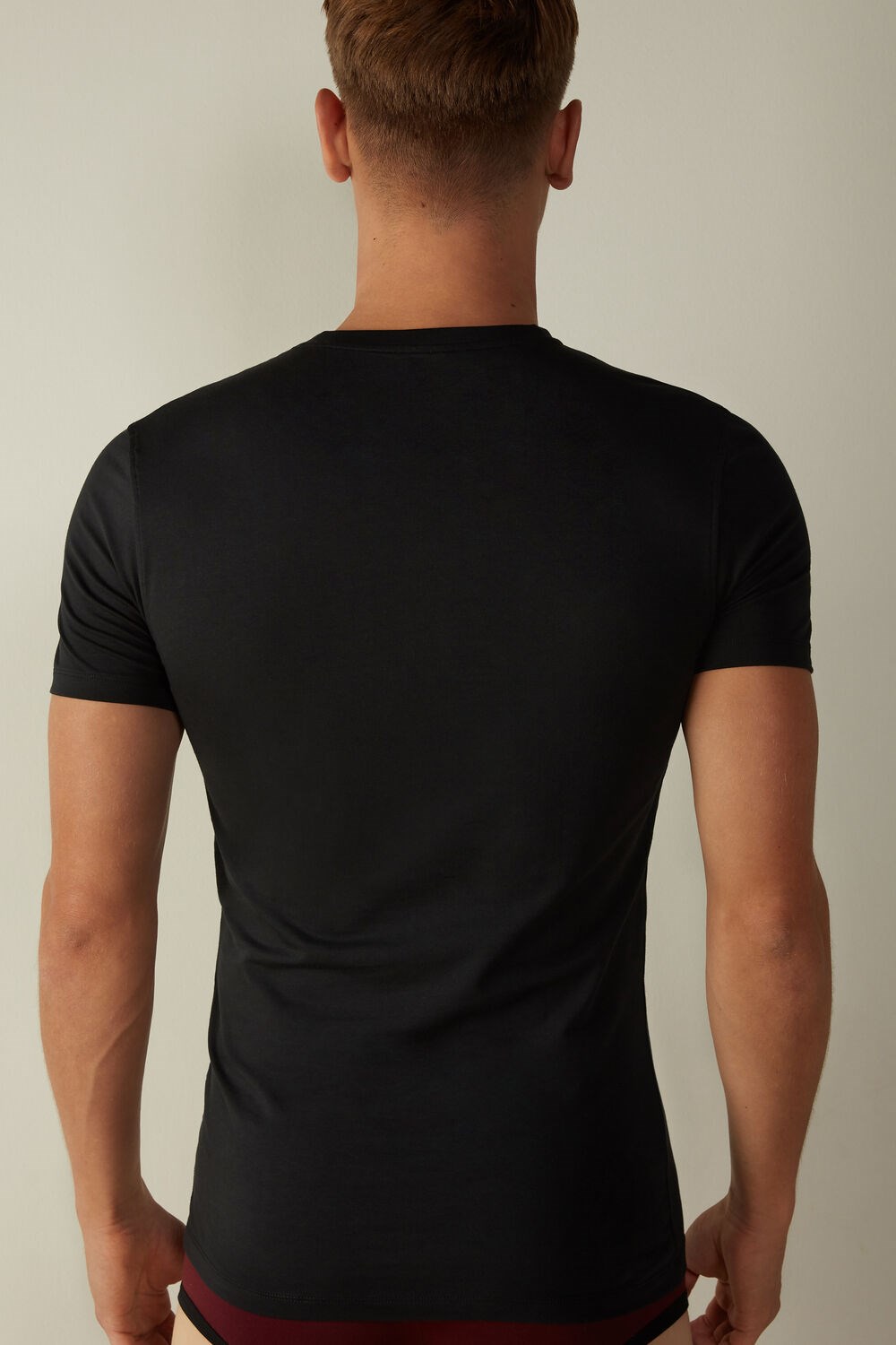 Intimissimi T-shirt in Stretch Supima® Cotton Black - 019 - Black | 1427MNVEX