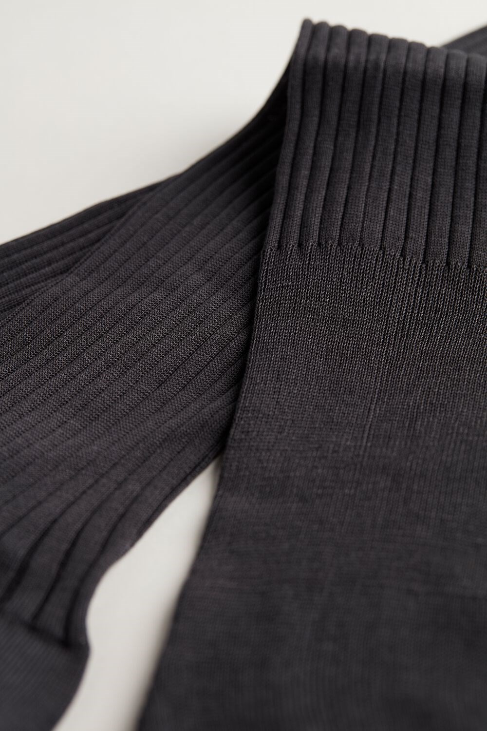 Intimissimi Tall Ribbed Egyptian Cotton Socks Grey - 780 - Anthracite | 8507NIOSA