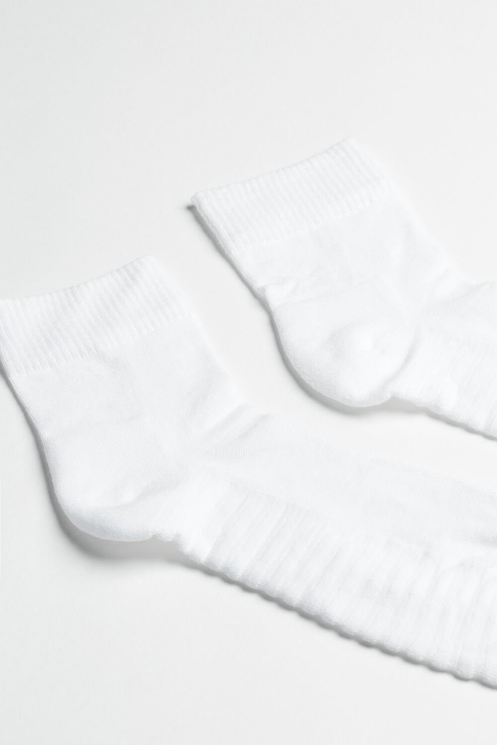 Intimissimi Terrycloth Short Socks White - 001 - White | 2647ROTNL